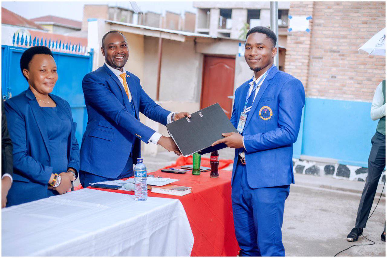 Jean, Grade 7 student